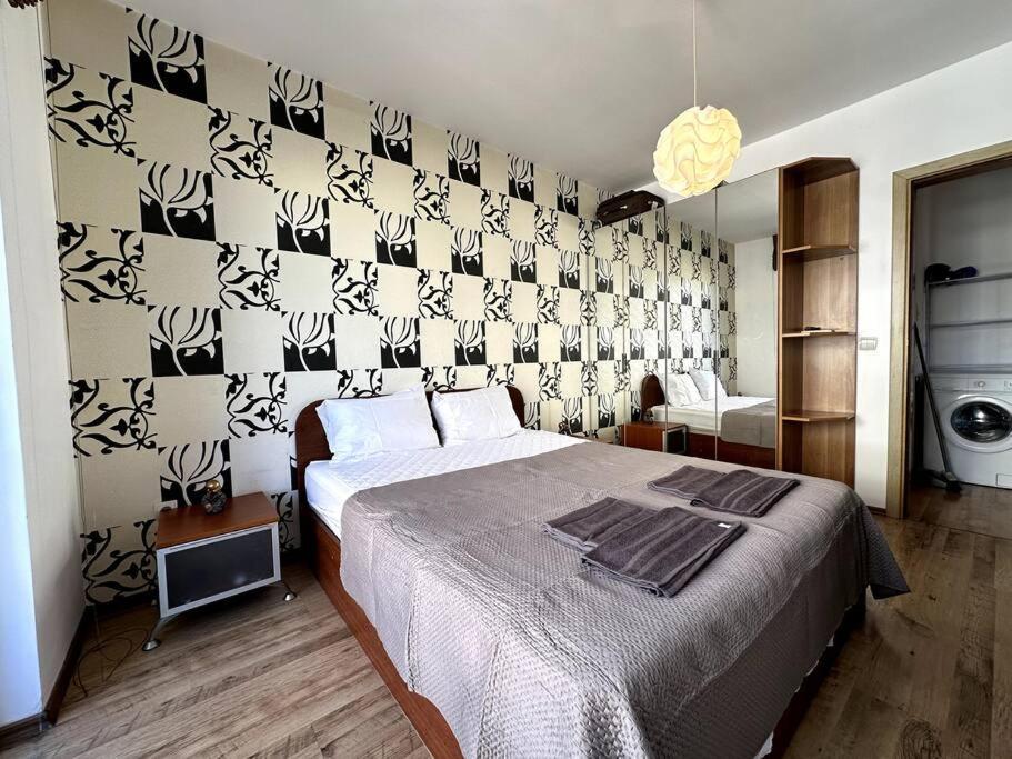 Cozy Flat In Central София Екстериор снимка